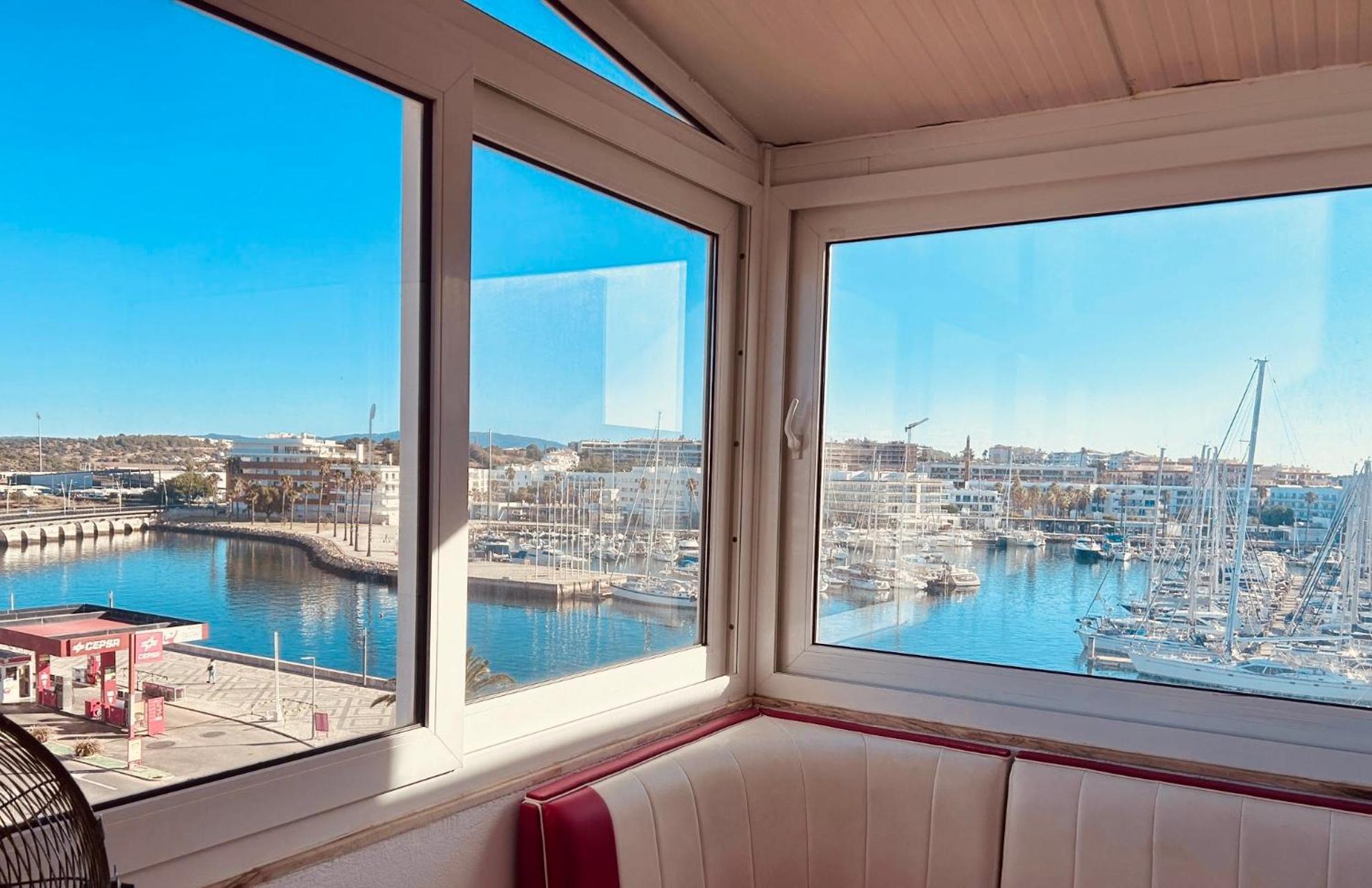 Lagos Apartment With Panoramic Yacht Marina Views ภายนอก รูปภาพ
